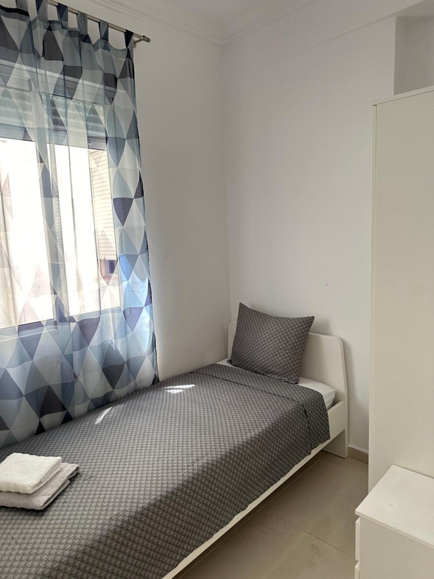 Modern And Bright 5 Bedroom Apartment Del Prado Gandía Exterior photo