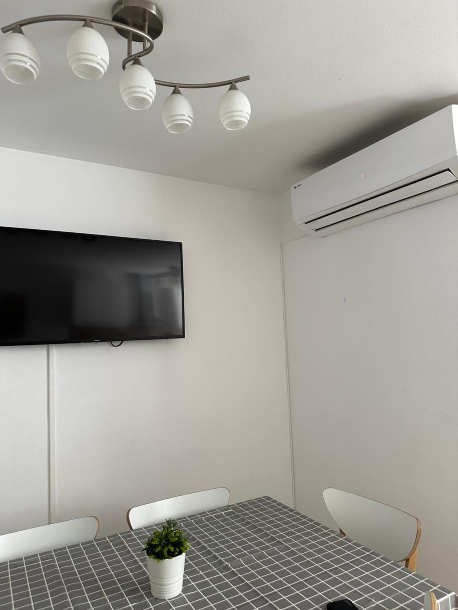 Modern And Bright 5 Bedroom Apartment Del Prado Gandía Exterior photo