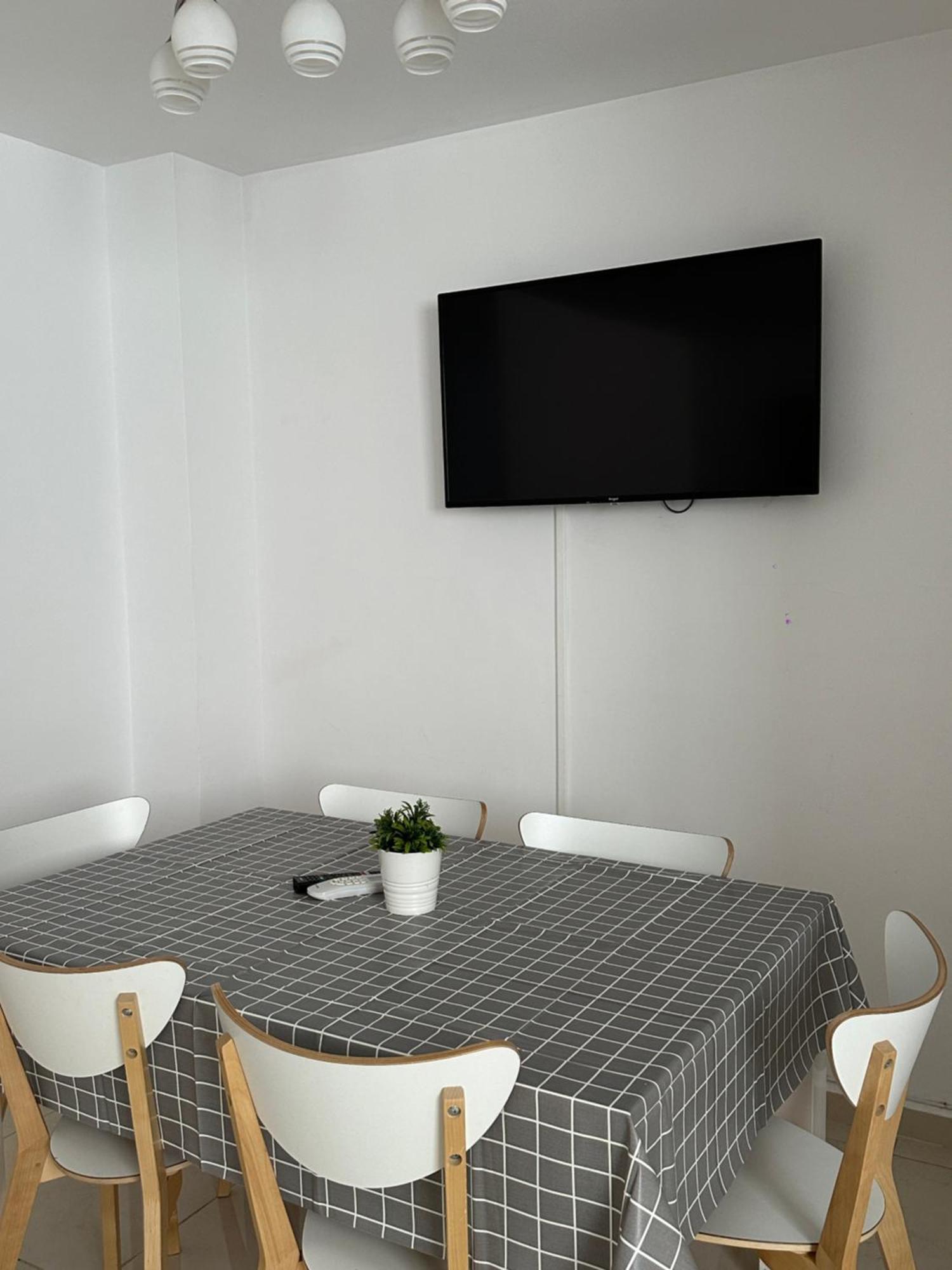 Modern And Bright 5 Bedroom Apartment Del Prado Gandía Exterior photo
